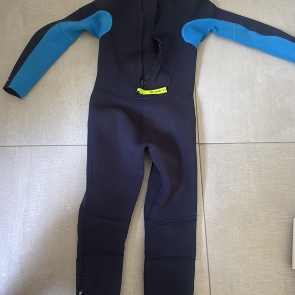 Decathlon Kids Olaian Wetsuit Quick Dry Waterproof Blue 6y wet suit - Picture 8 of 10